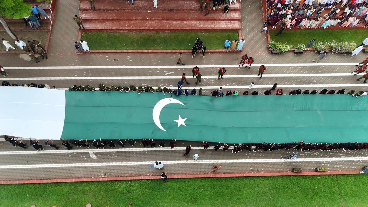 Pakistan Largest Flag Display By IPCIH Pakistan
